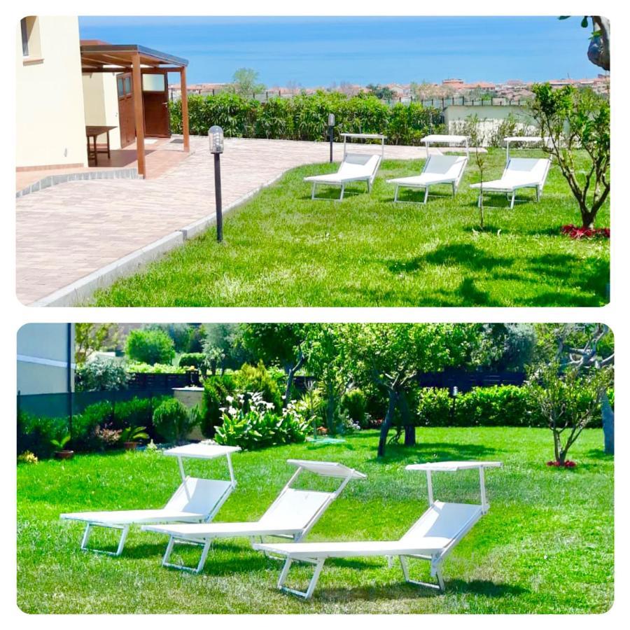 Casa Vacanze Con Vista Mare E Giardino - Amanecer Марзока ди Сенигалия Екстериор снимка
